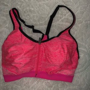 Victoria’s Secret sports bra size 34b